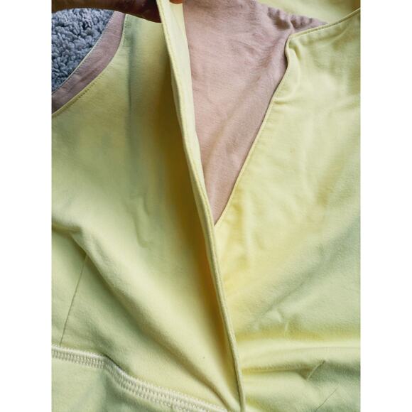 Lululemon Vintage Wrap Front Athletic Tank Top Butter Yellow 4 Tennis Sporty - Picture 6 of 7